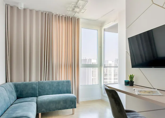 Apartment With Balcony And Parking By Noclegi Renters